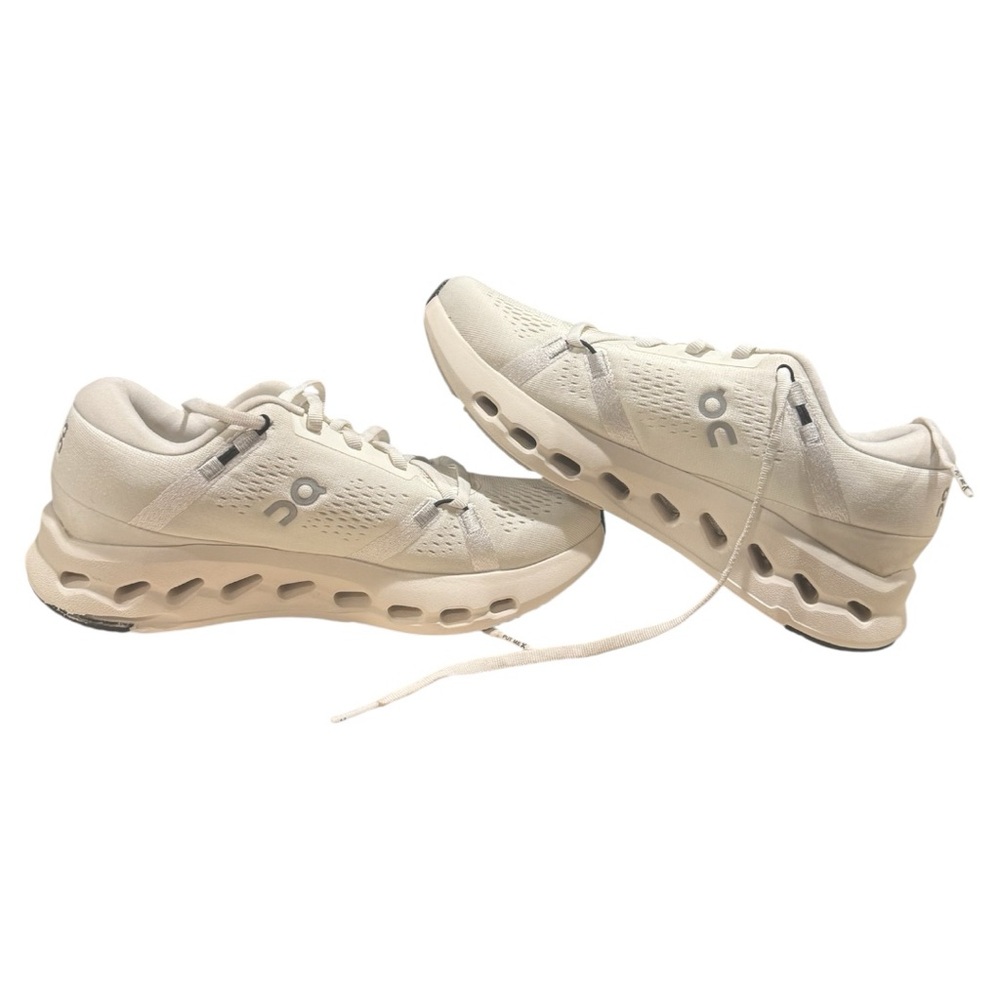 On Running Cream Sneakers for Everyday Comfort